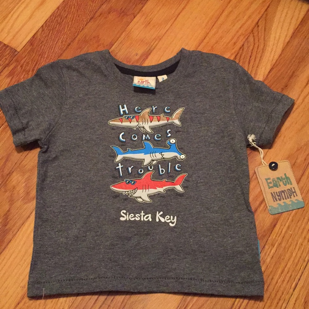 Shark tee shirt